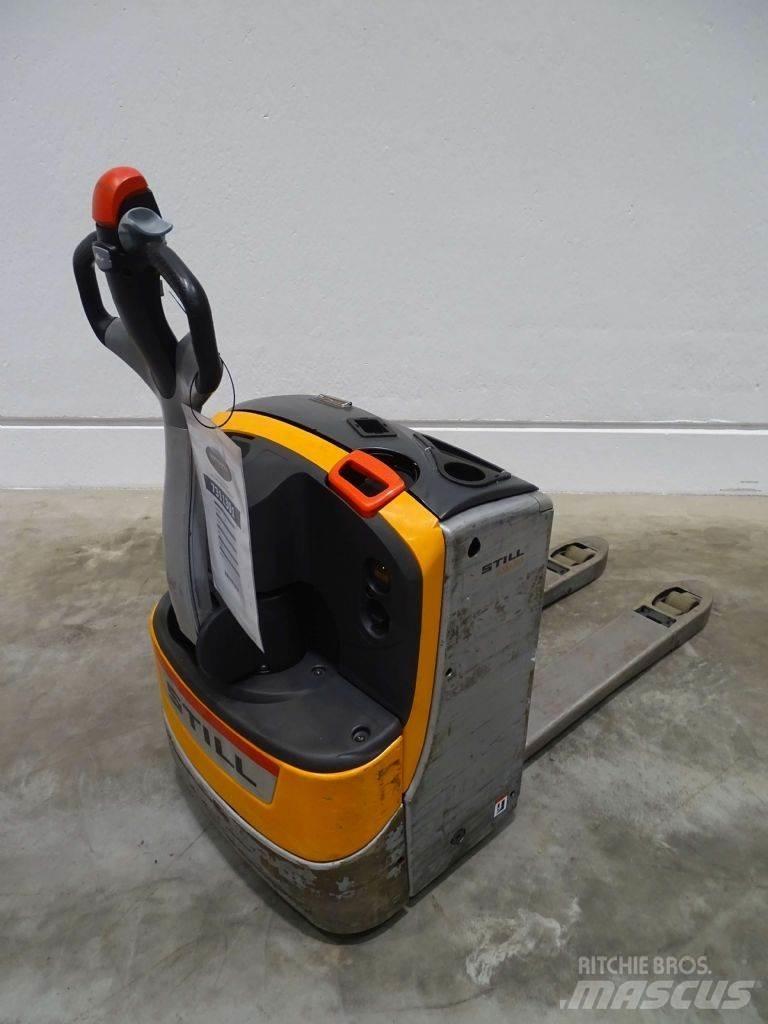 Still EXU20 Transpallet manuale