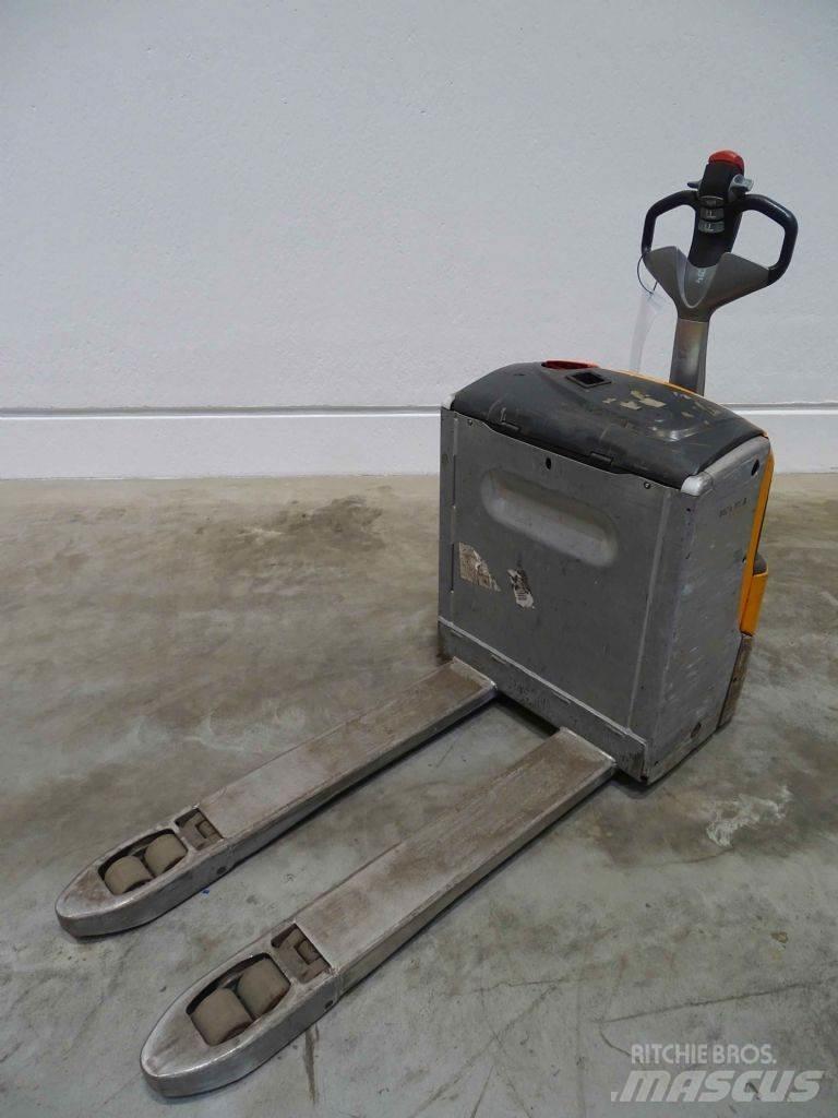 Still EXU20 Transpallet manuale
