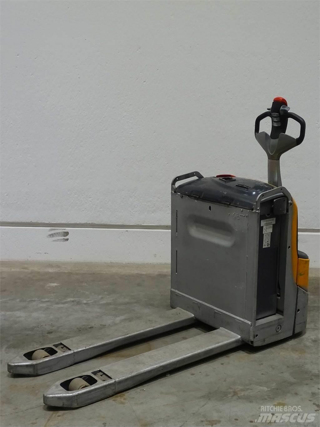 Still EXU20 Transpallet manuale