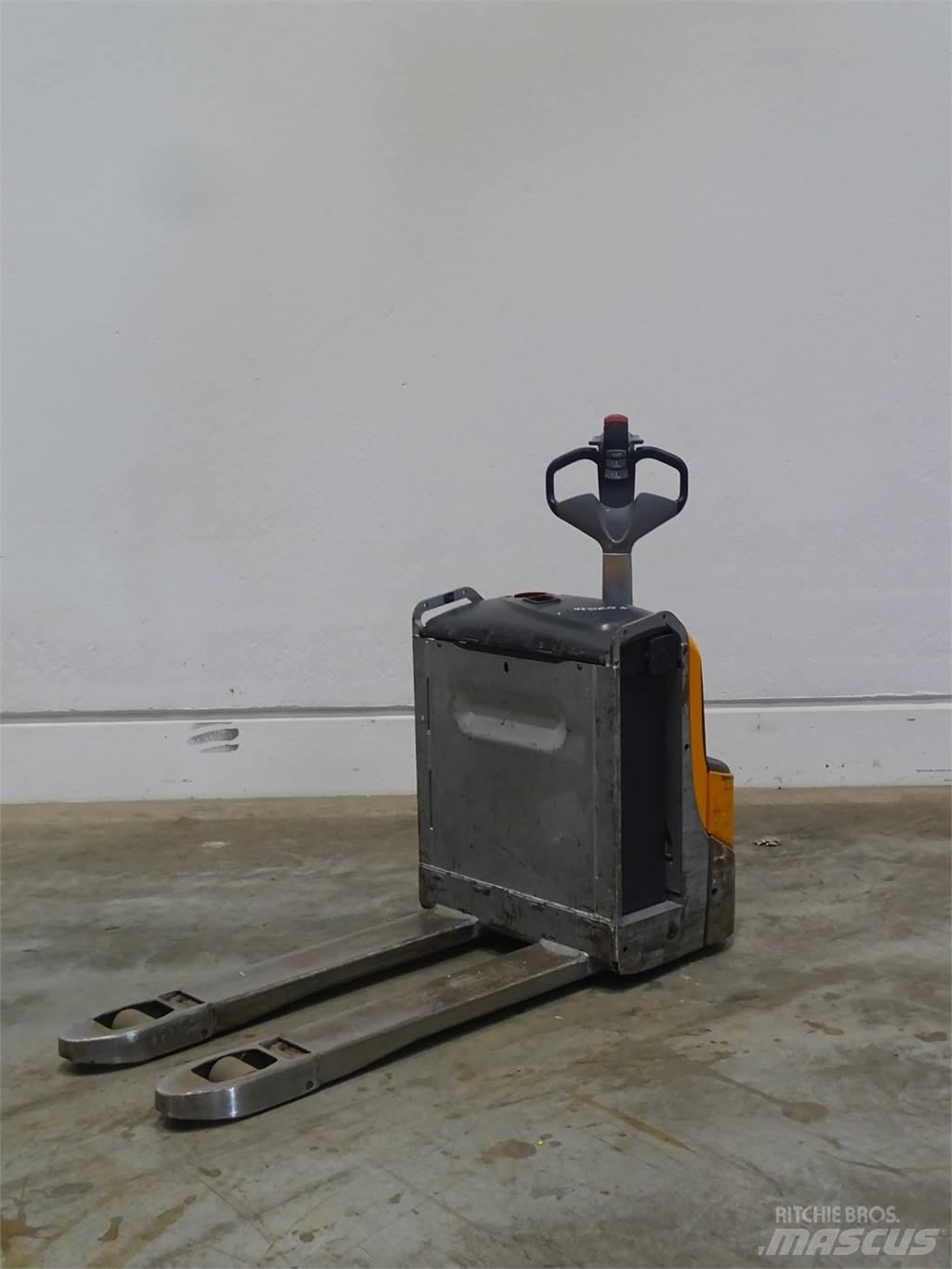 Still EXU20 Transpallet manuale