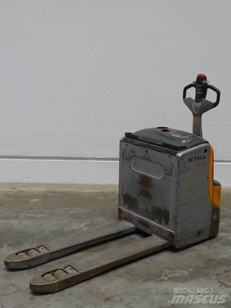 Still EXU22 Transpallet manuale