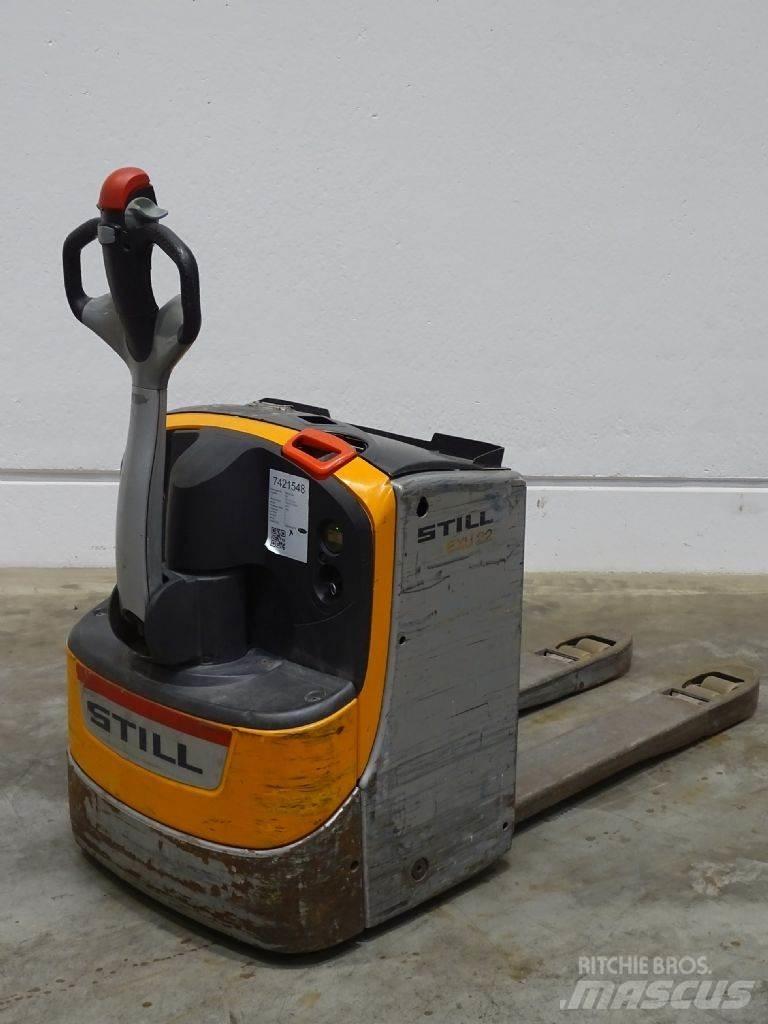 Still EXU22 Transpallet manuale