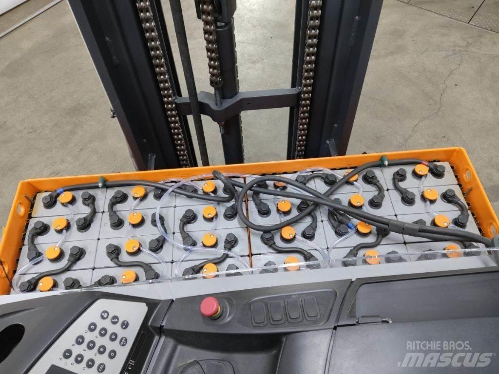Still FM-X10 Carrello retrattile