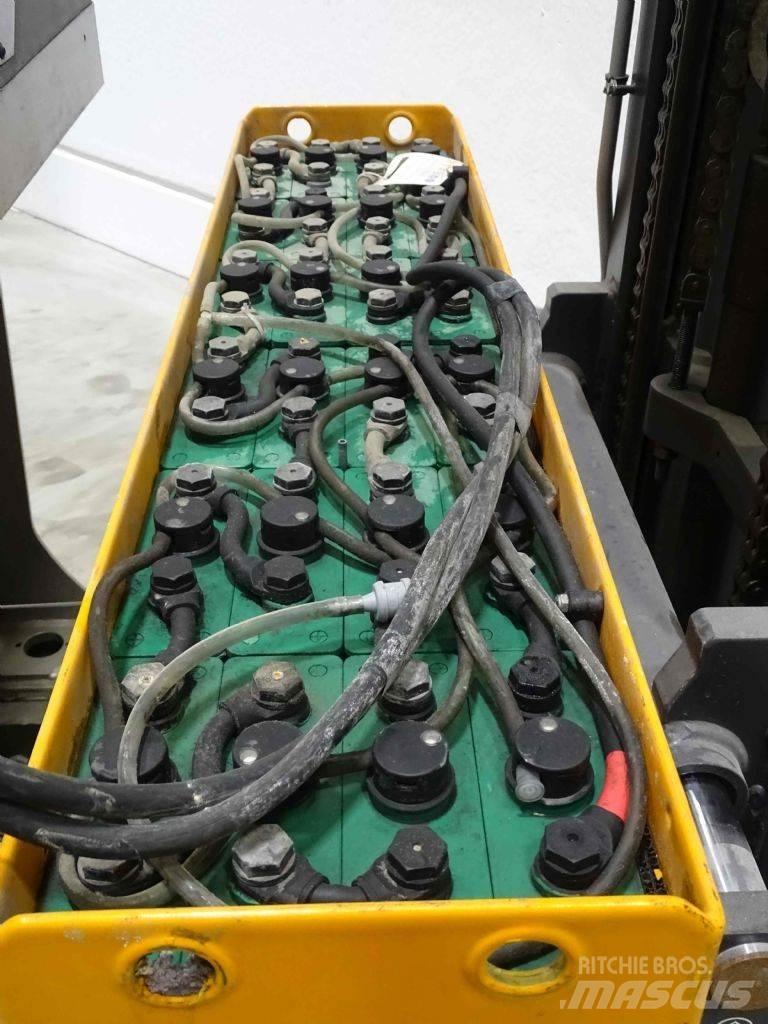 Still FM-X12 Carrello retrattile