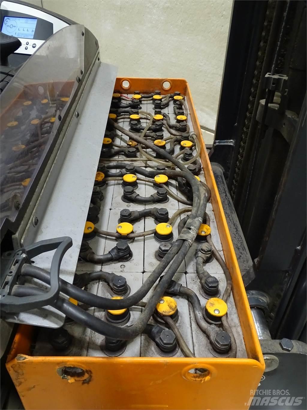 Still FM-X12 Carrello retrattile
