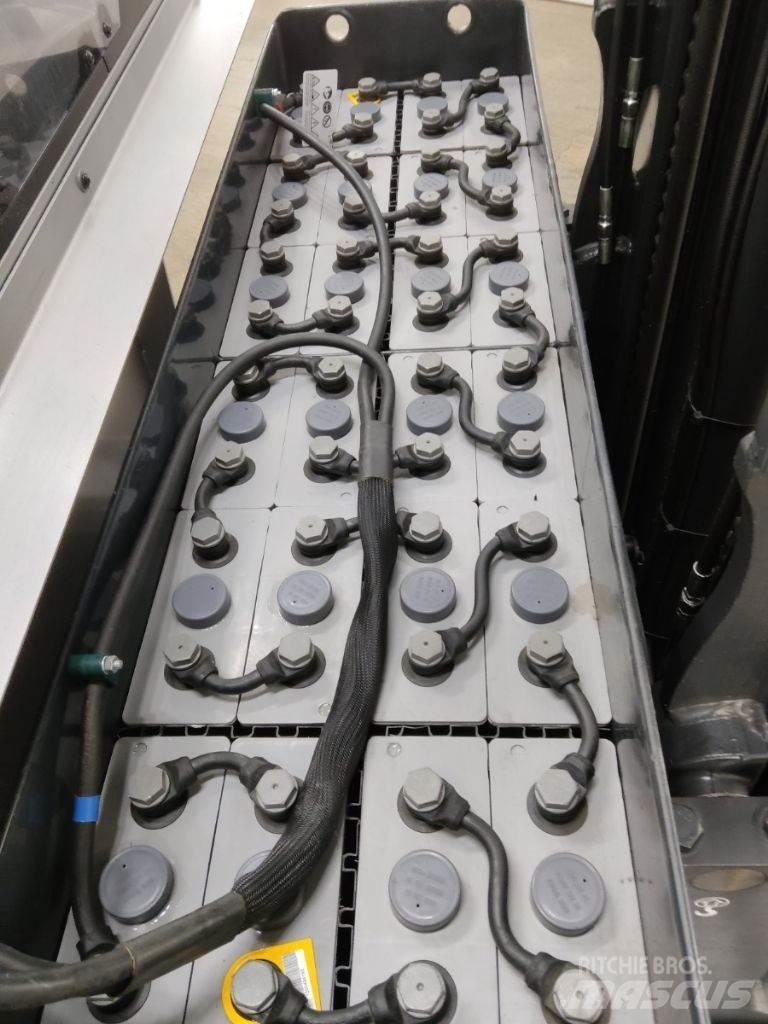 Still FM-X14 Carrello retrattile