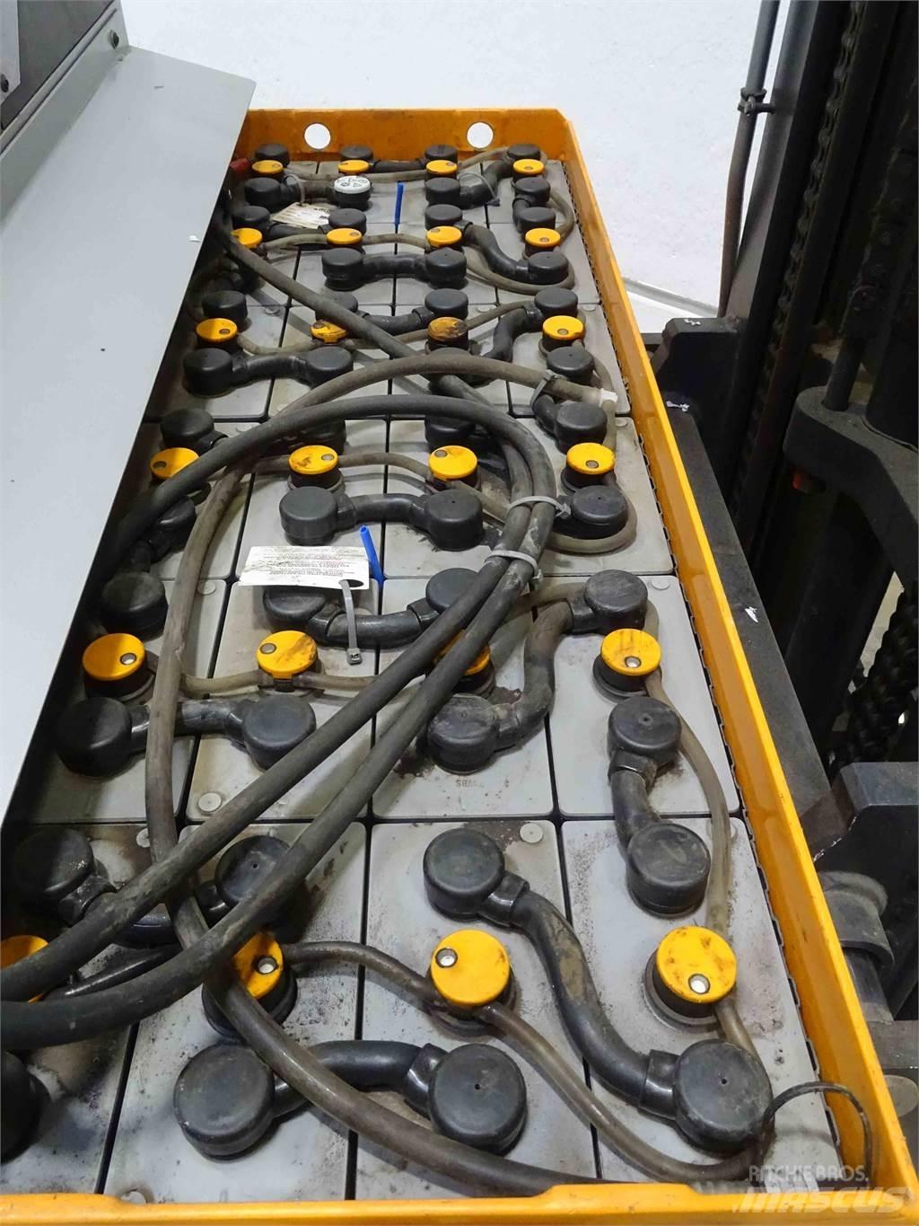 Still FM-X14 Carrello retrattile