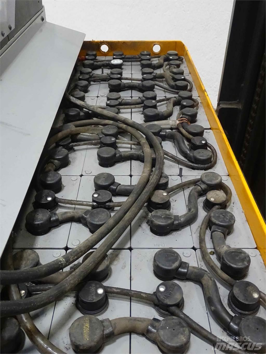 Still FM-X14 Carrello retrattile