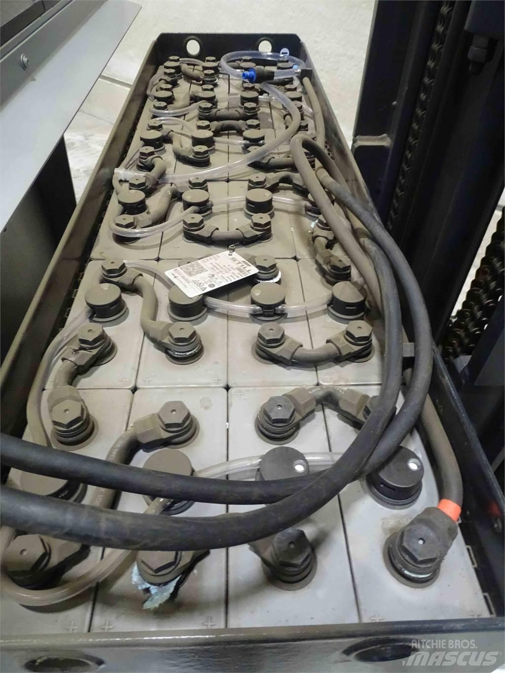 Still FM-X14 Carrello retrattile