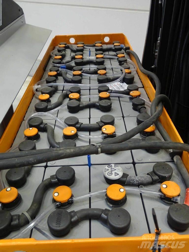 Still FM-X17 Carrello retrattile