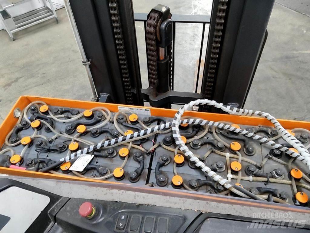 Still FM-X17 Carrello retrattile