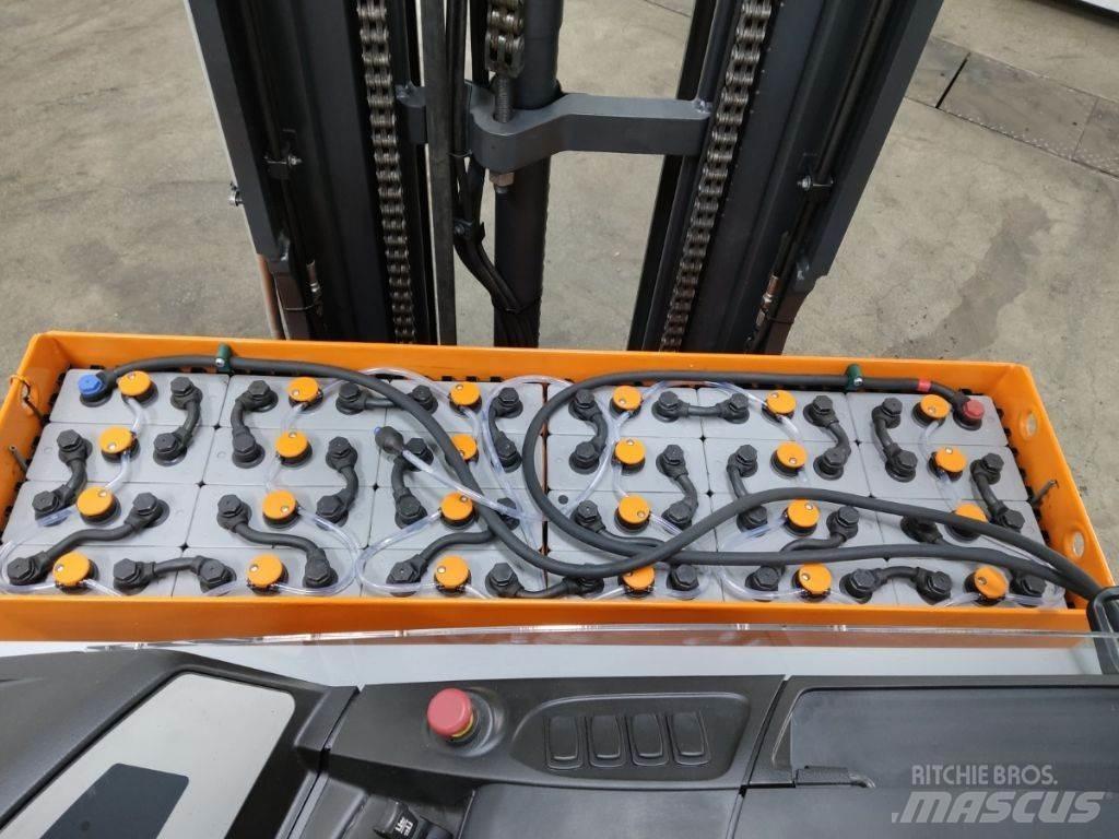 Still FM-X17 Carrello retrattile