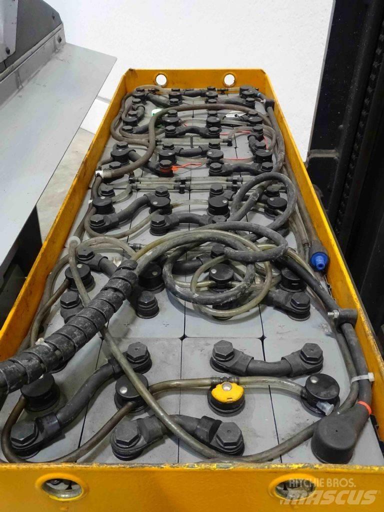 Still FM-X17 Carrello retrattile