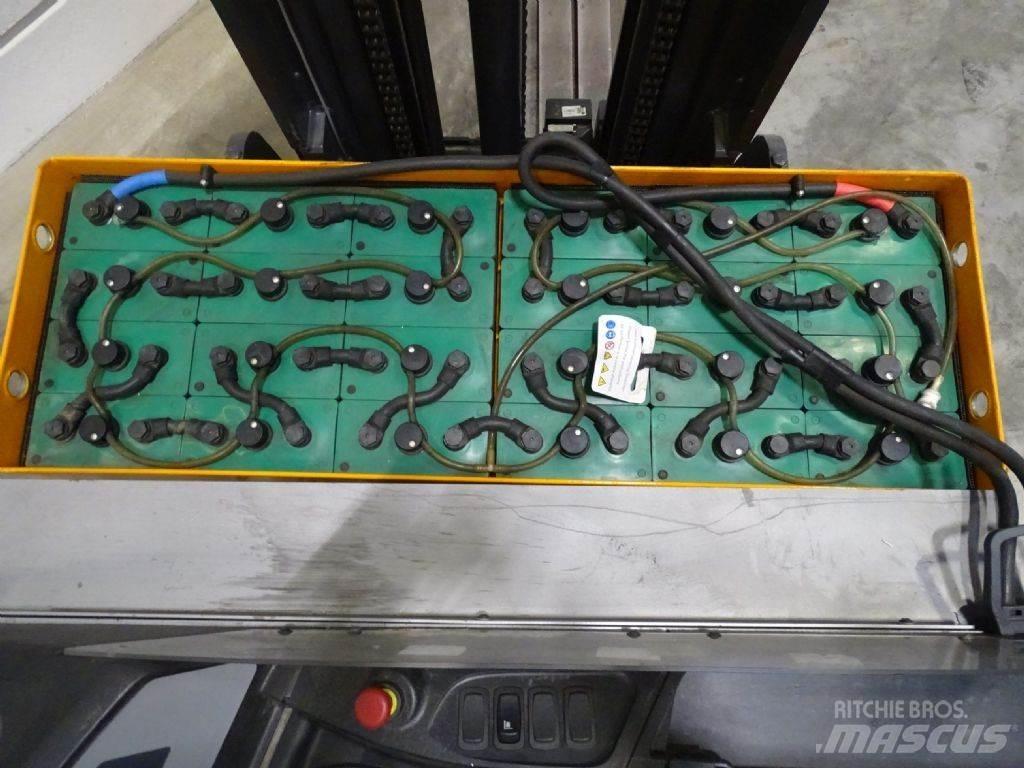 Still FM-X17 Carrello retrattile