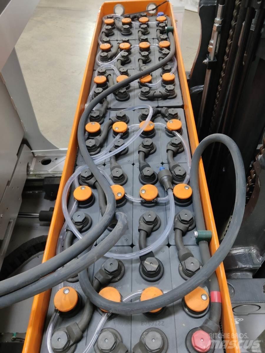 Still FM-X17 Carrello retrattile