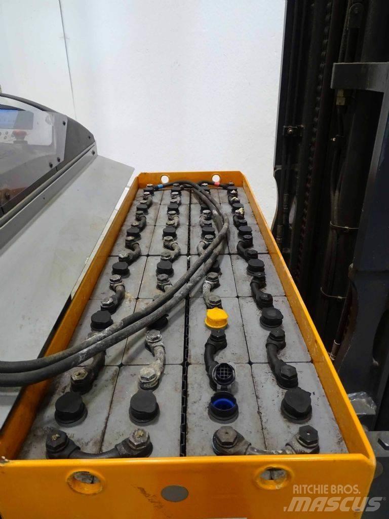 Still FM-X17 Carrello retrattile