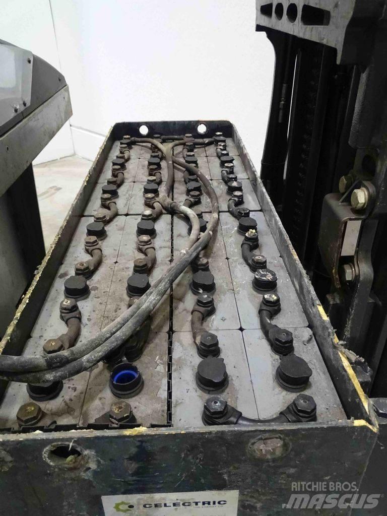 Still FM-X17 Carrello retrattile