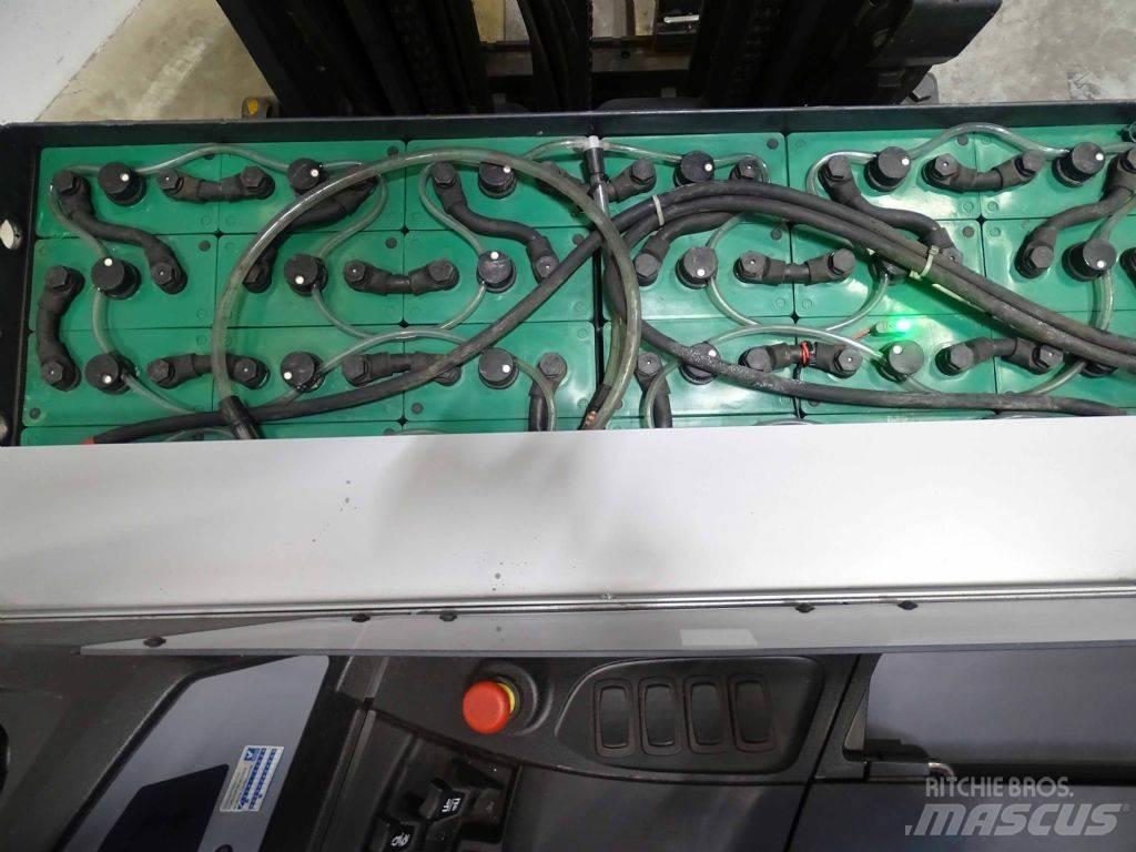 Still FM-X17 Carrello retrattile