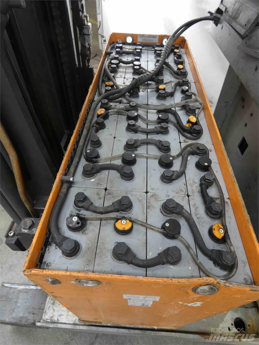 Still FM-X17 Carrello retrattile