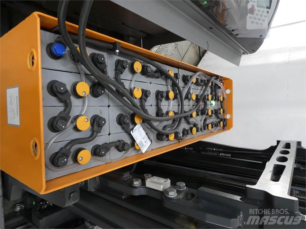 Still FM-X17 Carrello retrattile