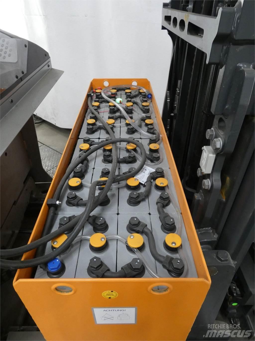 Still FM-X17 Carrello retrattile