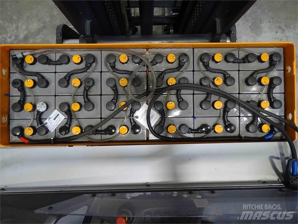Still FM-X17 Carrello retrattile