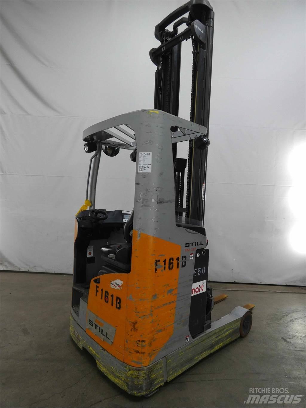 Still FM-X17 Carrello retrattile
