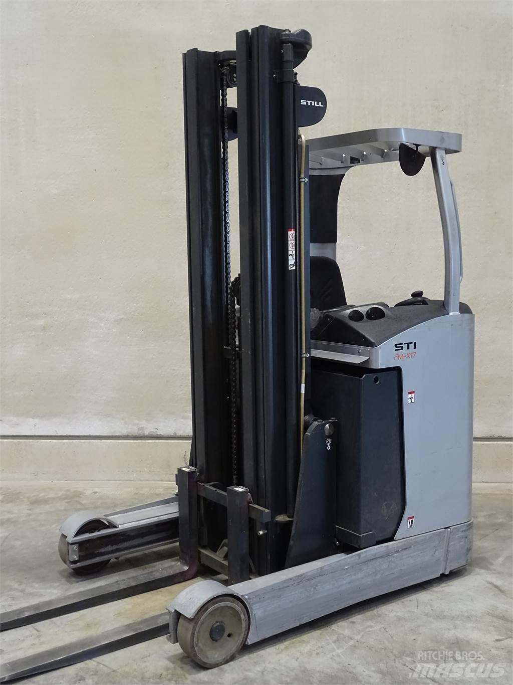 Still FM-X17 Carrello retrattile