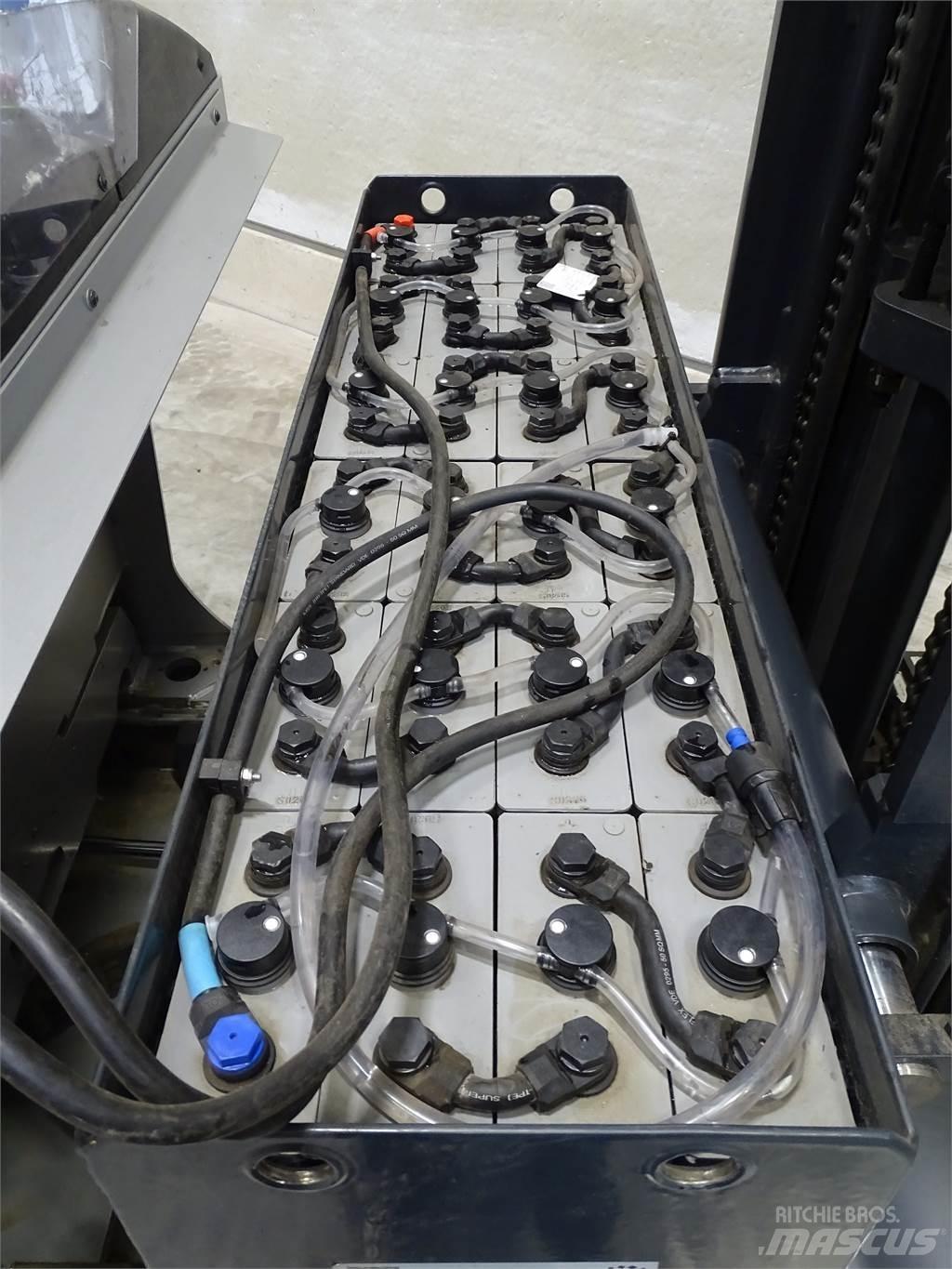 Still FM-X17 Carrello retrattile
