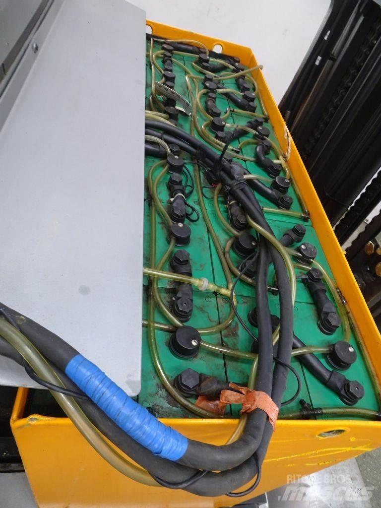 Still FM-X20 Carrello retrattile
