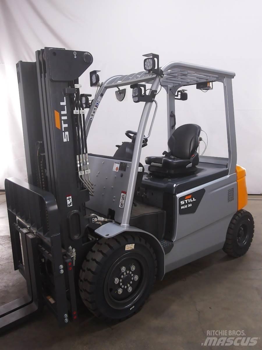 Still RCE30 Carrelli elevatori elettrici