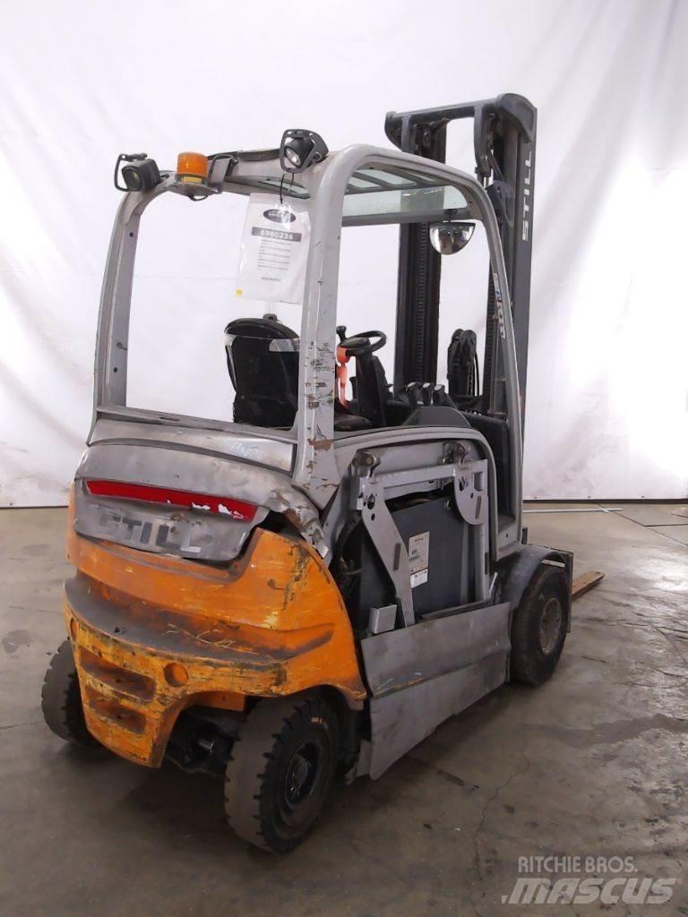 Still RX60-25 Carrelli elevatori elettrici
