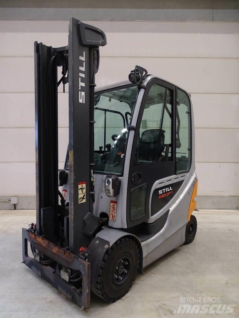 Still RX60-25 Carrelli elevatori elettrici