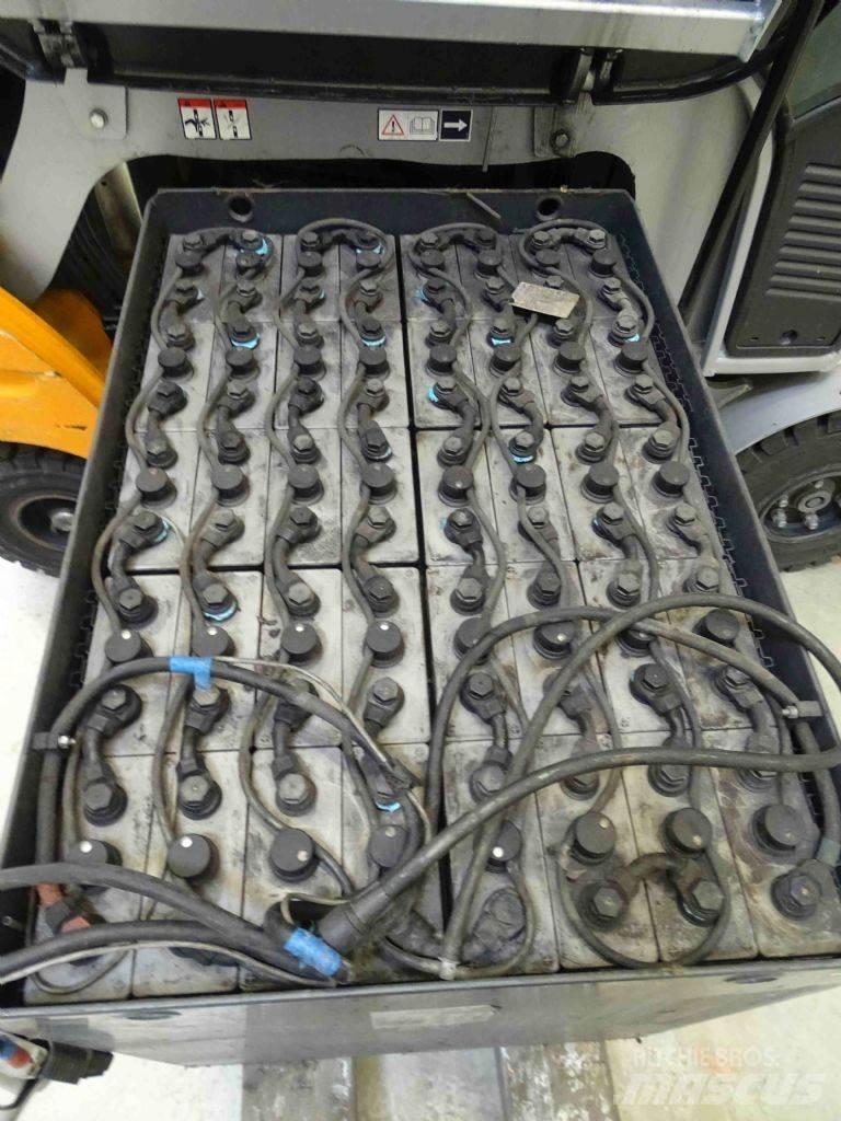 Still RX60-25/600 Carrelli elevatori elettrici
