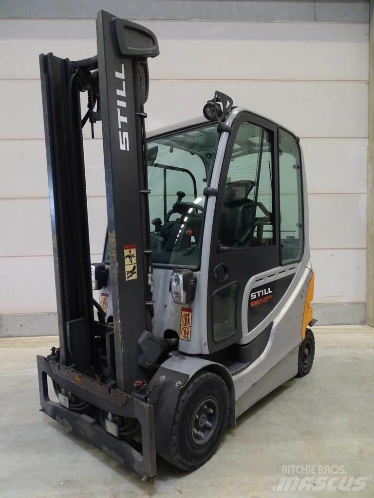Still RX60-25/600 Carrelli elevatori elettrici
