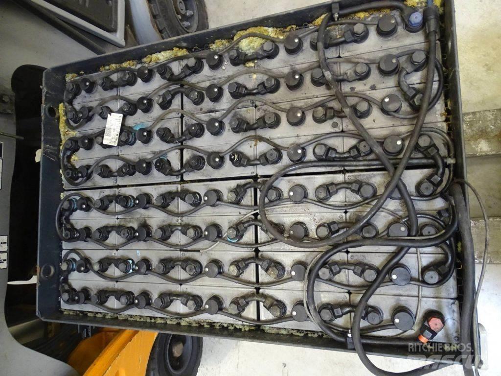 Still RX60-25/600 Carrelli elevatori elettrici