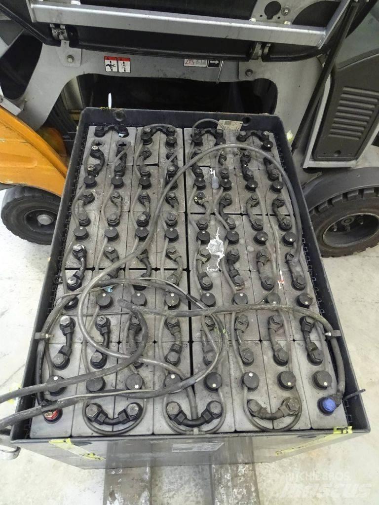 Still RX60-25/600 Carrelli elevatori elettrici