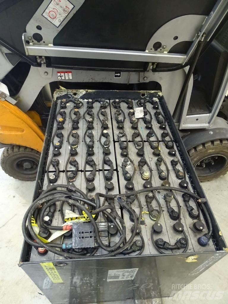 Still RX60-25/600 Carrelli elevatori elettrici