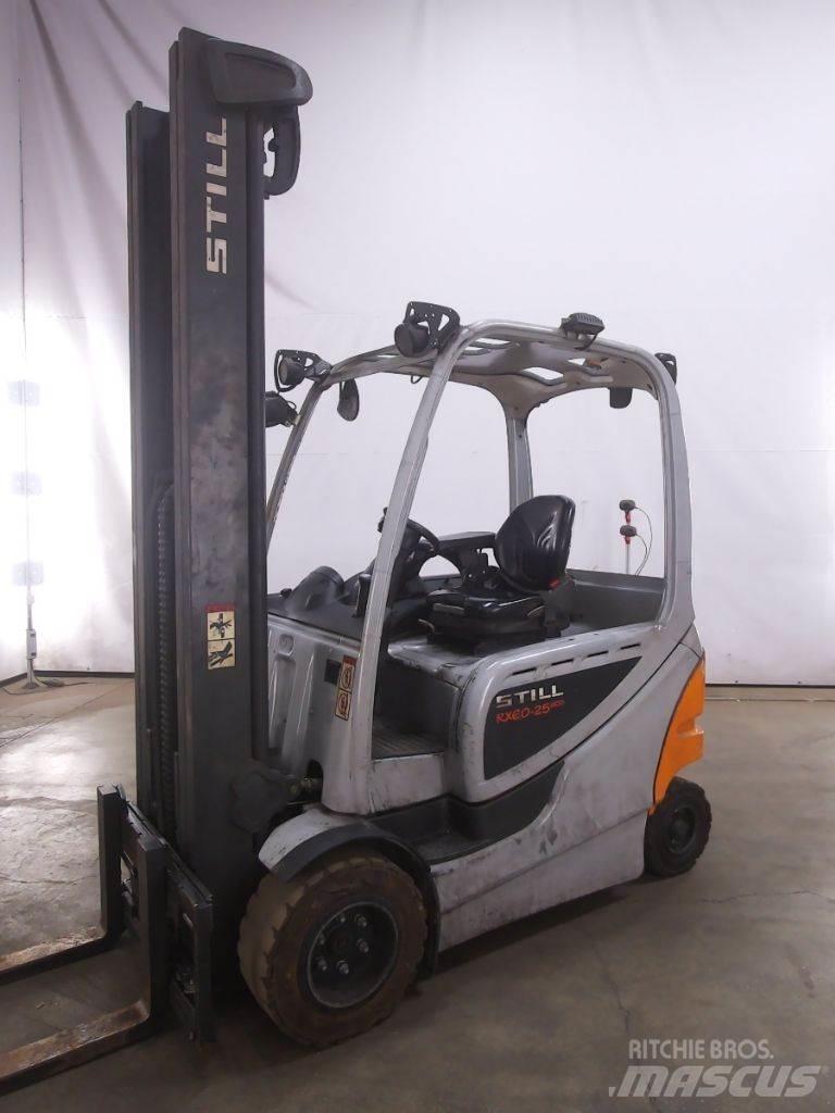 Still RX60-25/600 Carrelli elevatori elettrici