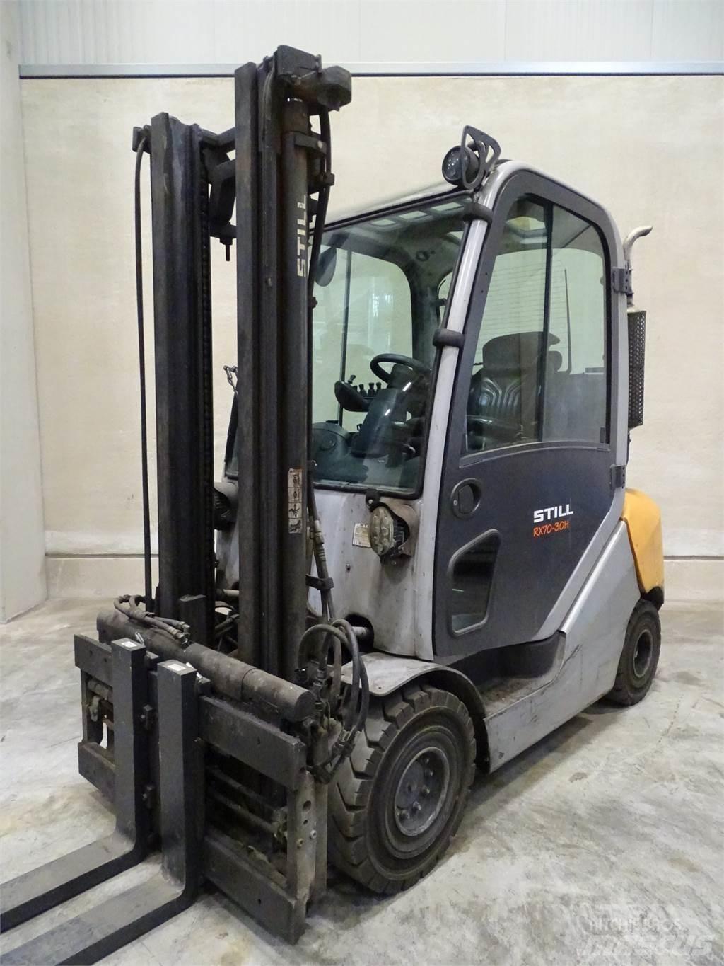 Still RX70-30 Carrelli elevatori diesel