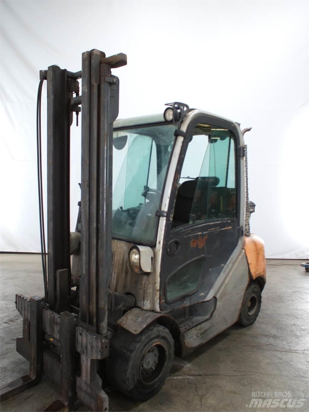 Still RX70-35 Carrelli elevatori diesel