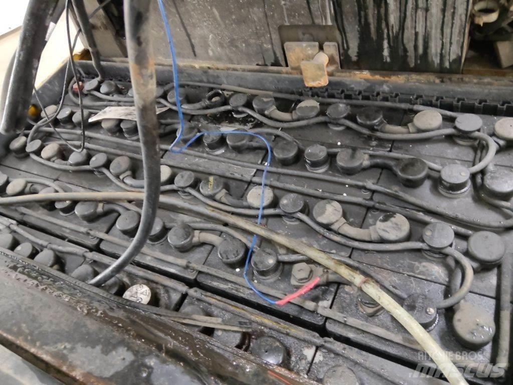 Toyota 7FBMF25 Carrelli elevatori elettrici
