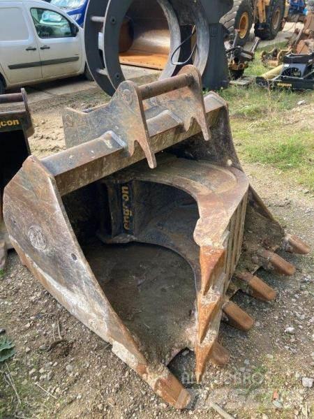 JCB 245XR Escavatori cingolati
