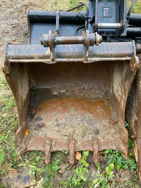 JCB 85Z-2 Escavatori cingolati