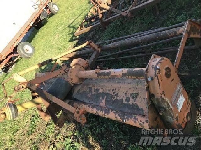 Howard HR3M Coltivatori