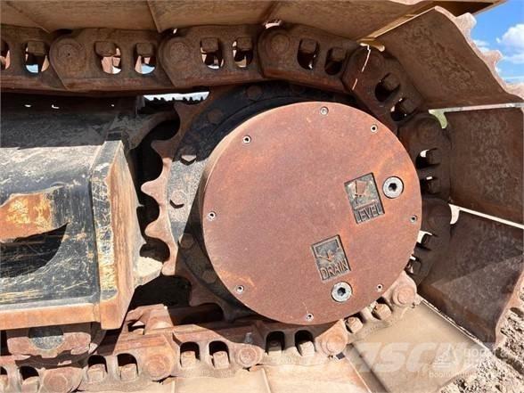 CAT 320 Escavatori cingolati
