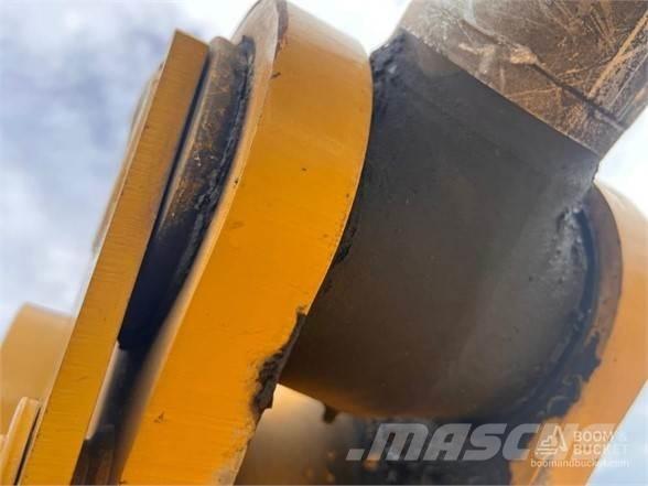 CAT 320 Escavatori cingolati