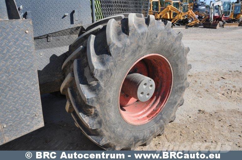 CLAAS Axion 870 Trattori