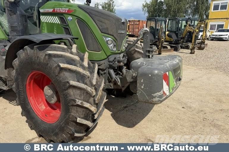 Fendt 724 Vario Trattori