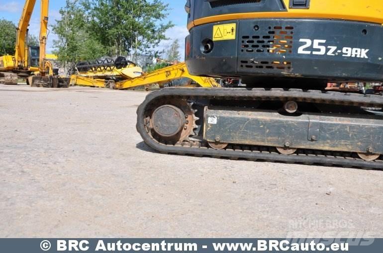 Hyundai R25Z-9AK Miniescavatori